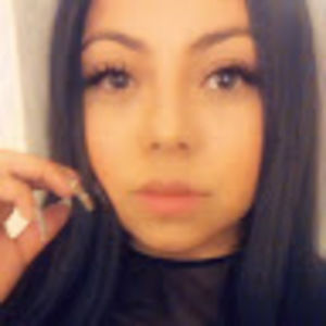 Meet your Posher, Ema